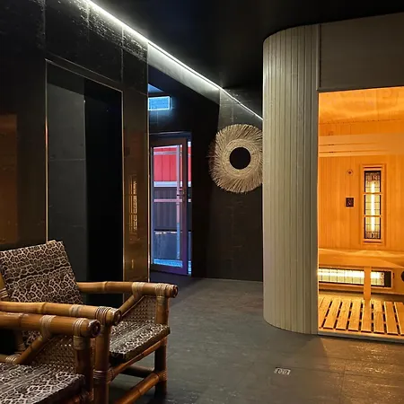 Bed & Breakfast Safari House - 3*