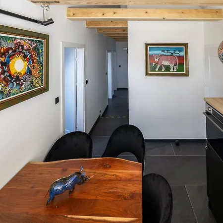 Safari House - B&B 비스와