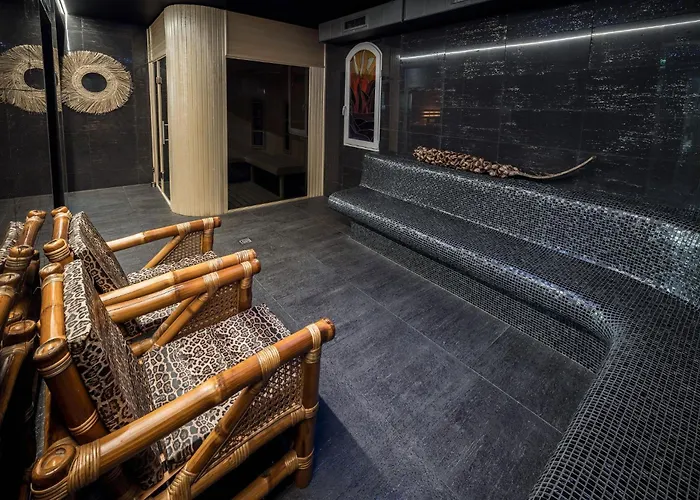 Safari House - Bed & Breakfast 3*