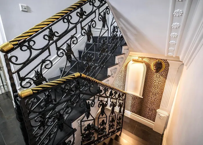 Bed & Breakfast Safari House -