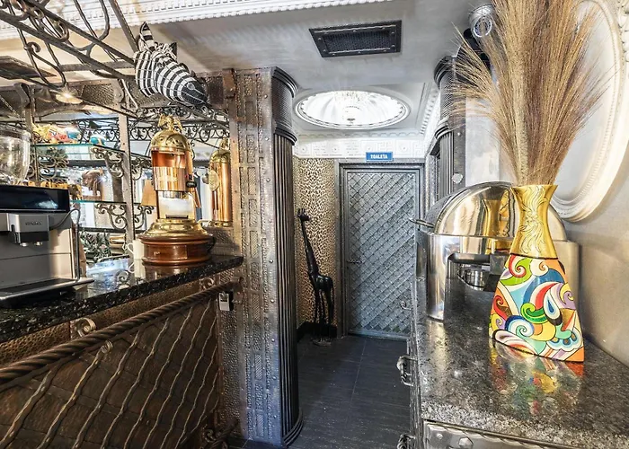 Bed & Breakfast Safari House - 3*